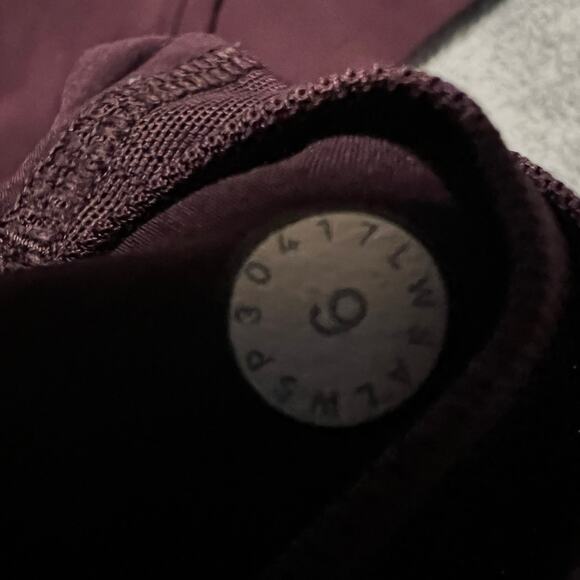 Lululemon Pants Womens 6 On The Fly Dress Maroon Performance Jogger - Picture 6 of 10